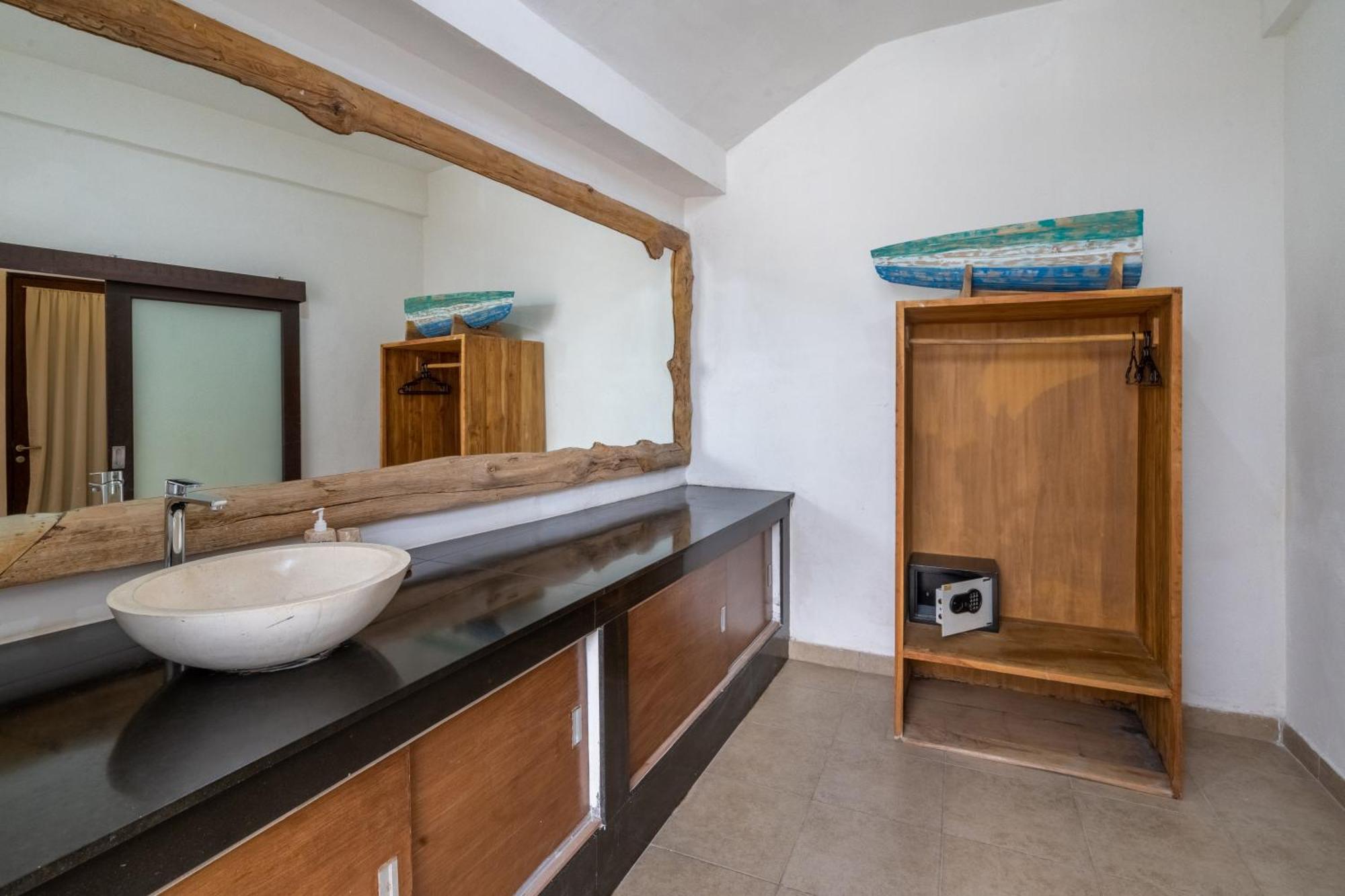 Villa Aveli Seminyak By Best Deals Asia Hospitality Exterior foto